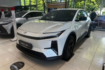 77kWh Style Od ręki